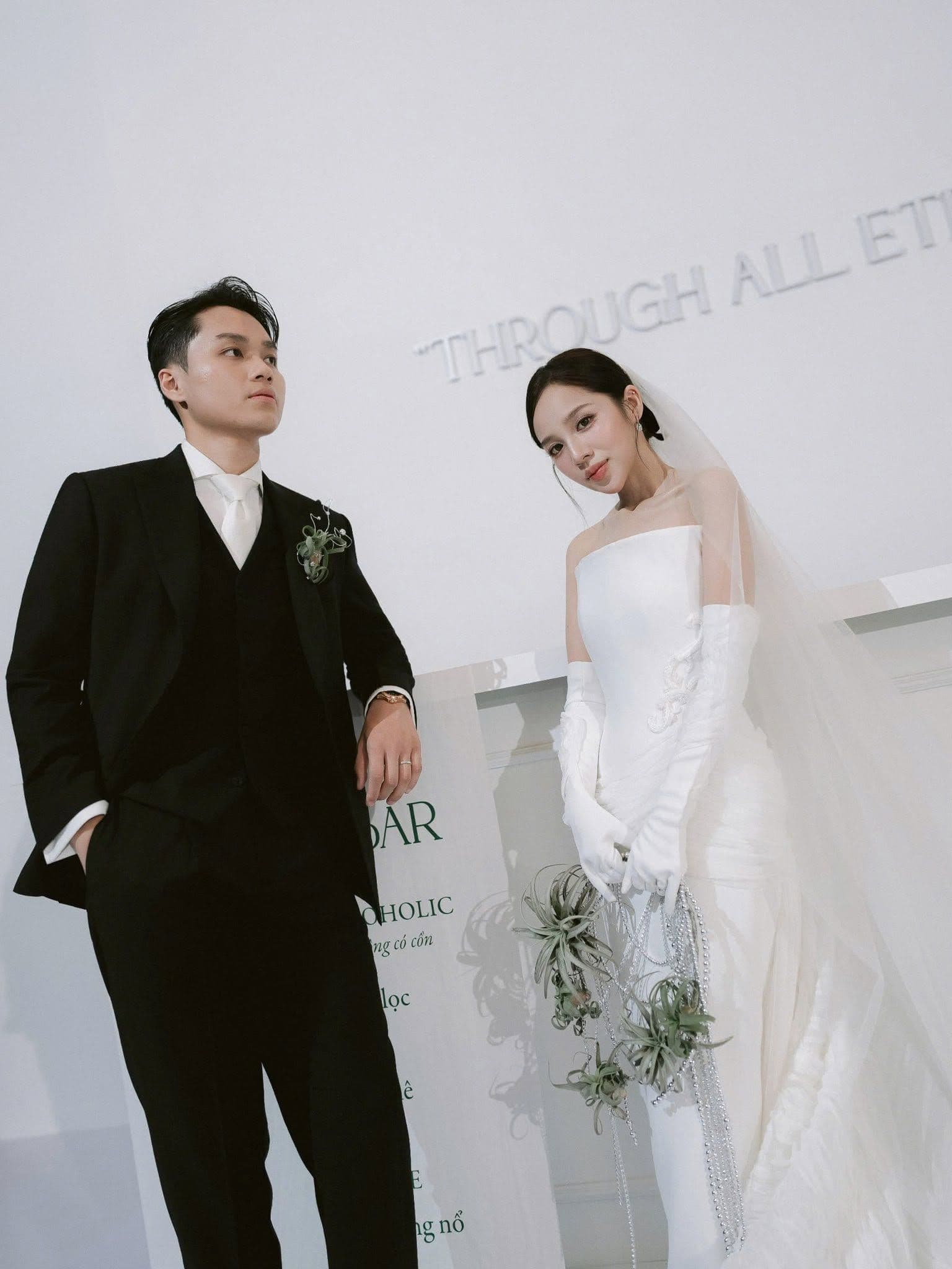 Chau & Duc — moment 8