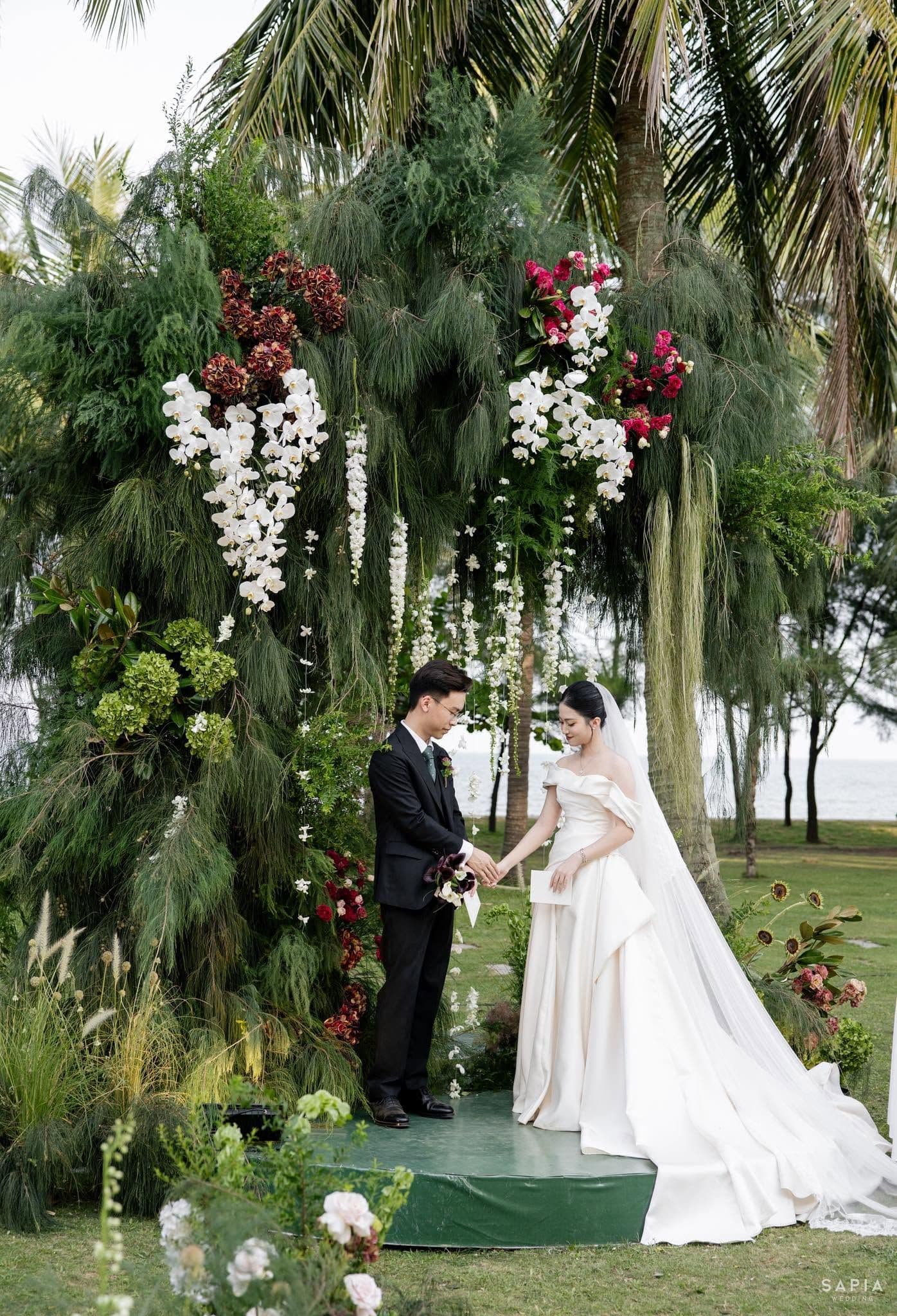 Hoang Ky & Minh Anh — moment 6