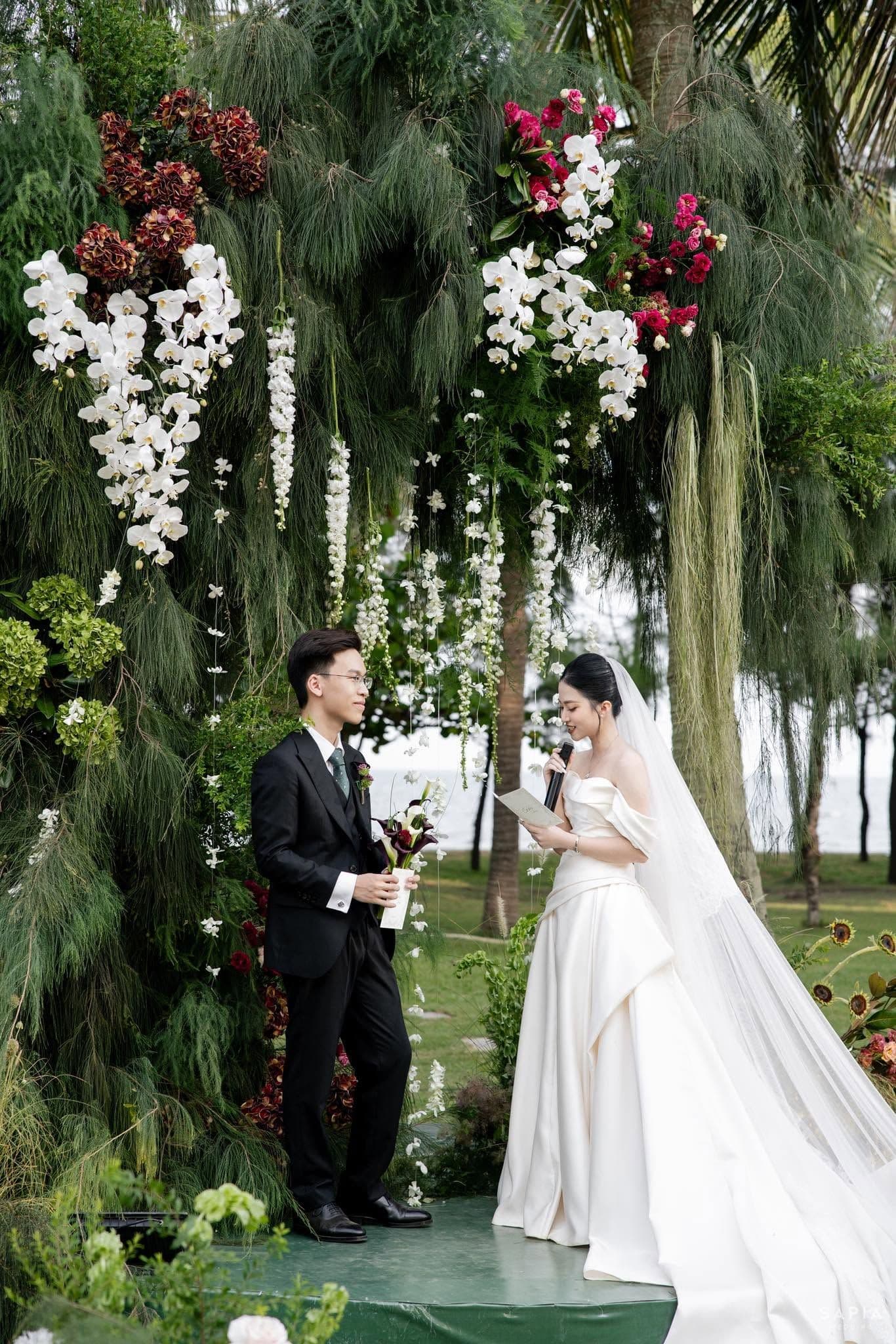 Hoang Ky & Minh Anh — moment 8