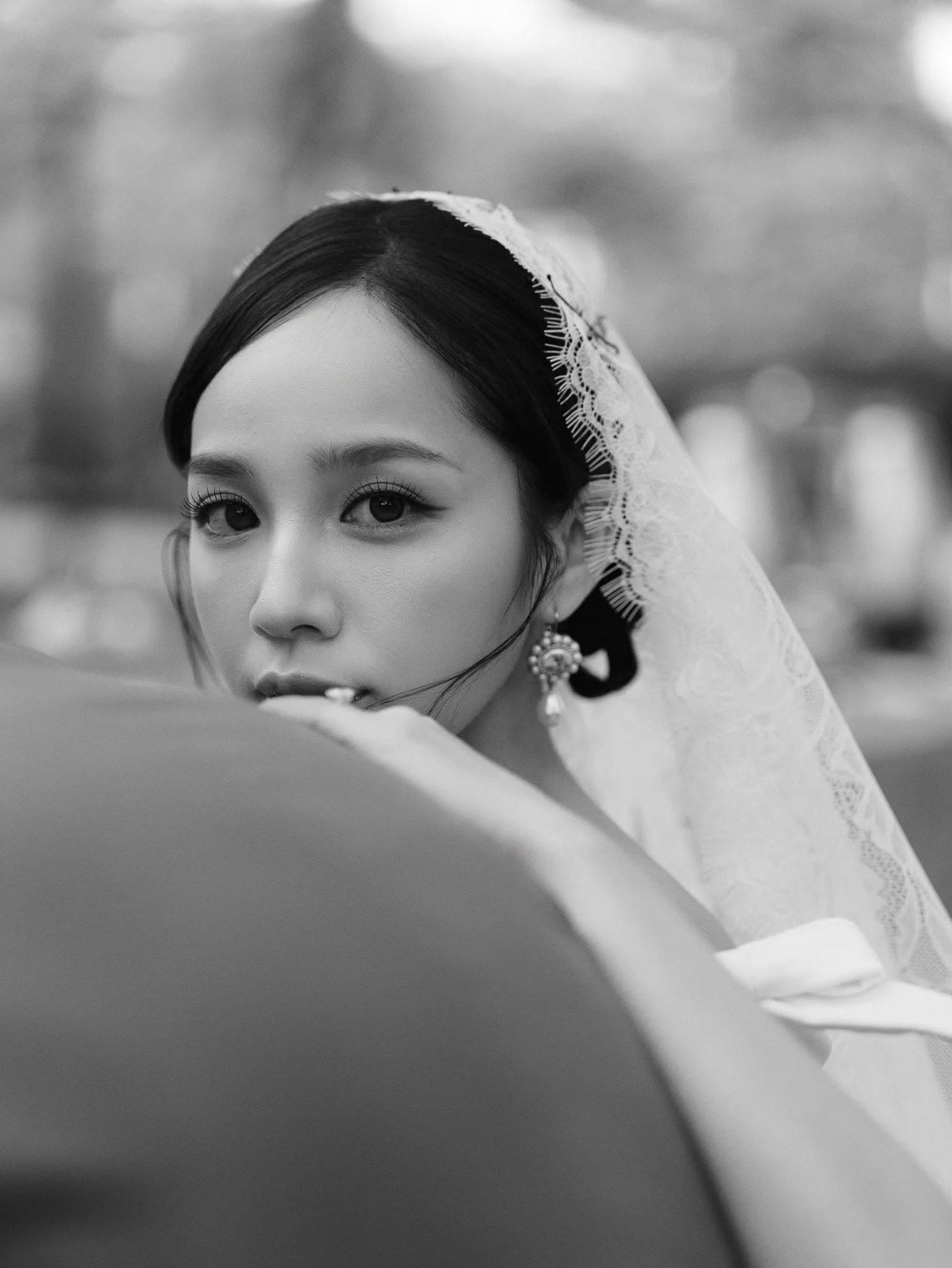 Chau & Duc — moment 7