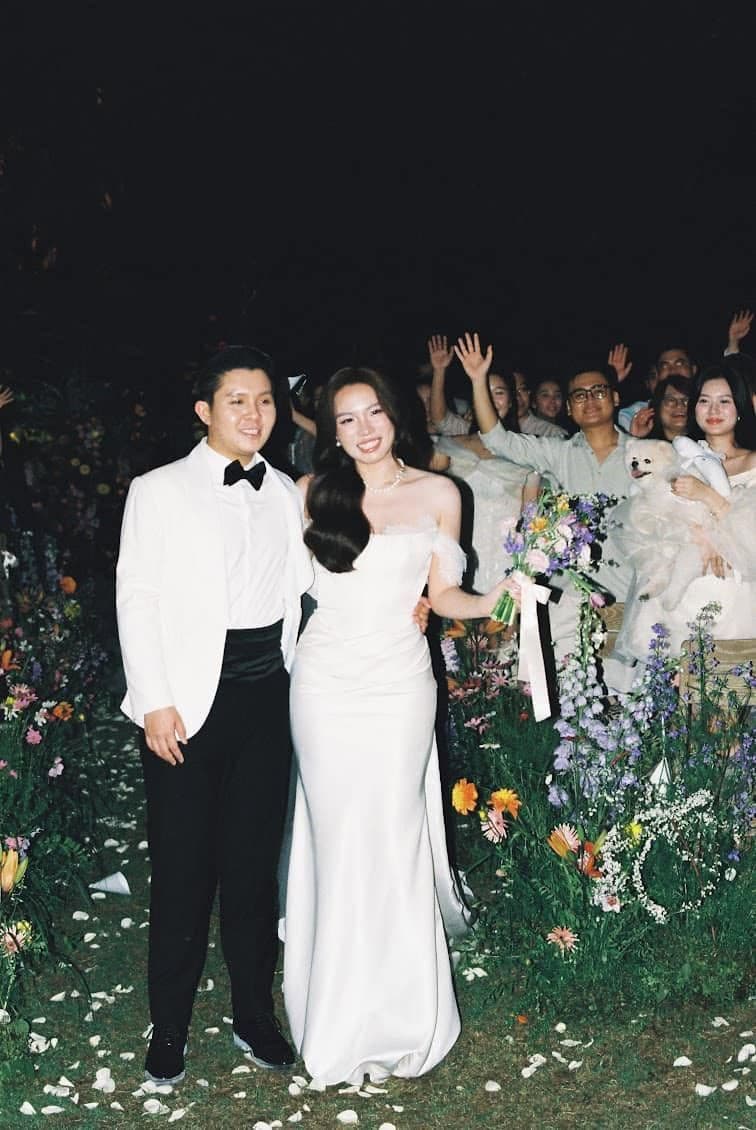 Nhat Anh & Anh Thu — moment 33