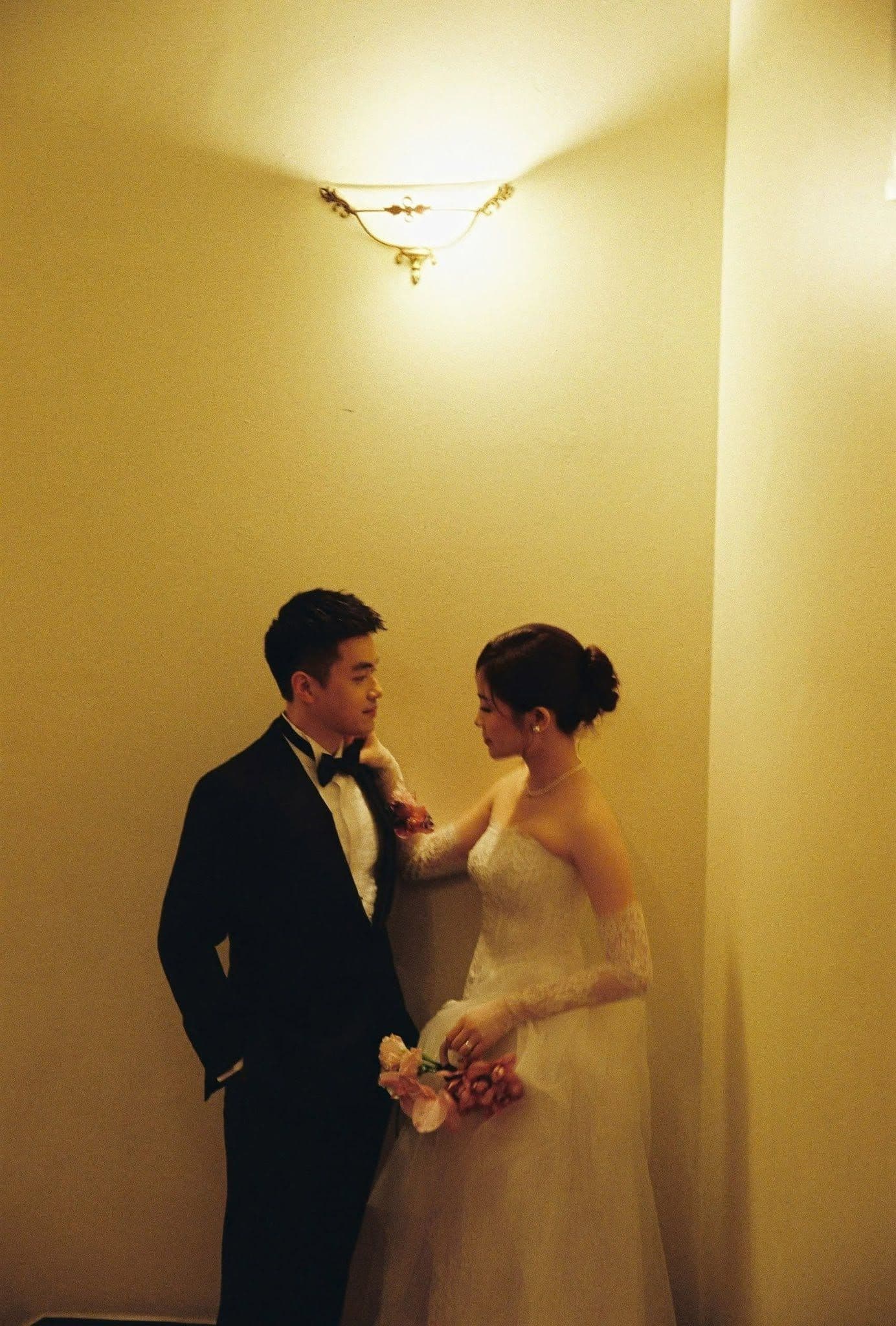 Hung & My Anh — moment 19